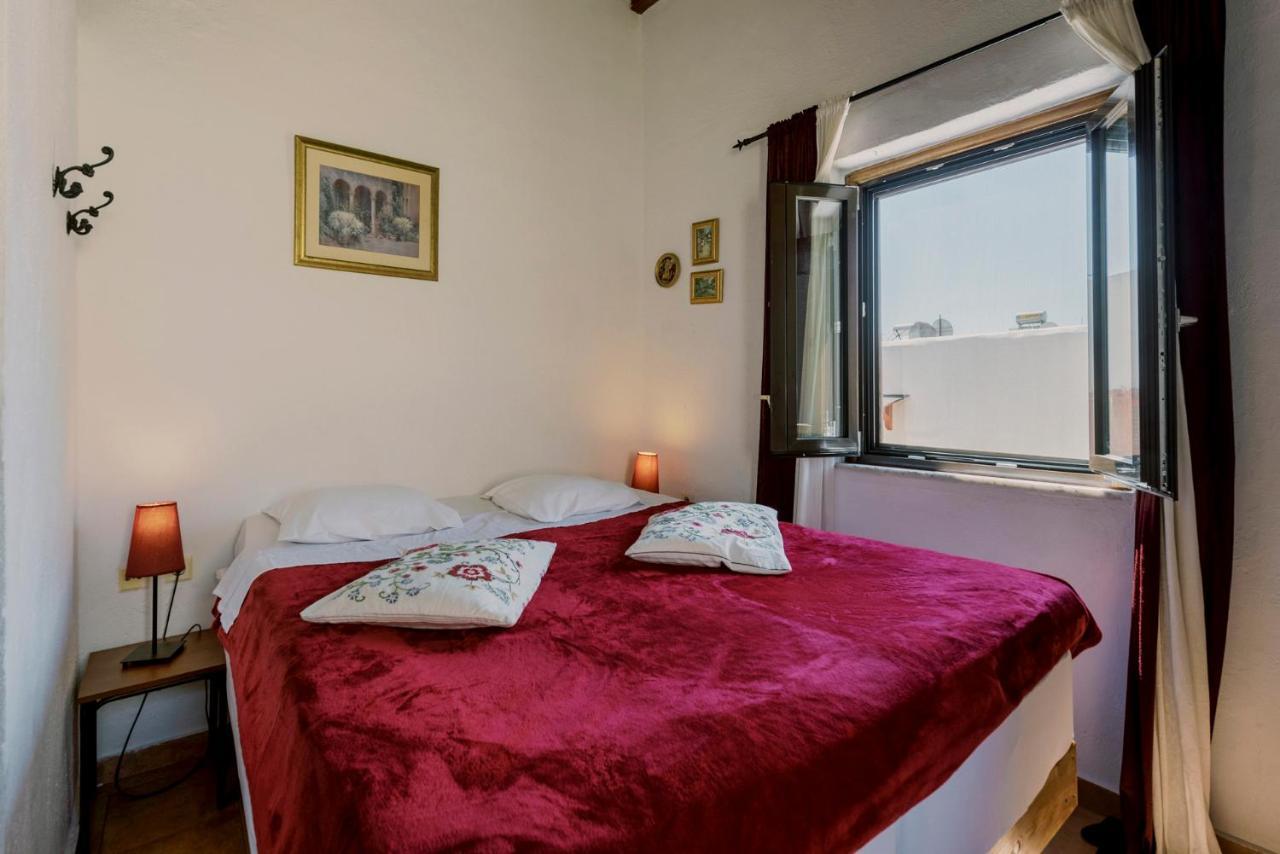 Kristina'S Rooms Rhodes City Eksteriør billede