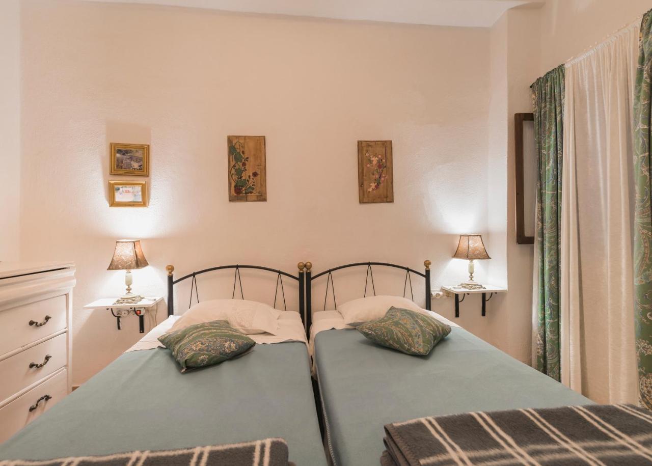 Kristina'S Rooms Rhodes City Eksteriør billede